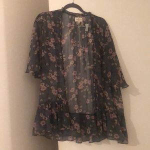 American eagle floral kimono